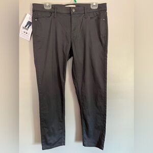 NWT Calvin Klein Slim Boyfriend Ankle Skinny Jeans. Charcoal gray. Size 12